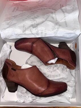 PIKOLINOS Women's Leather Ankle Booties NWT